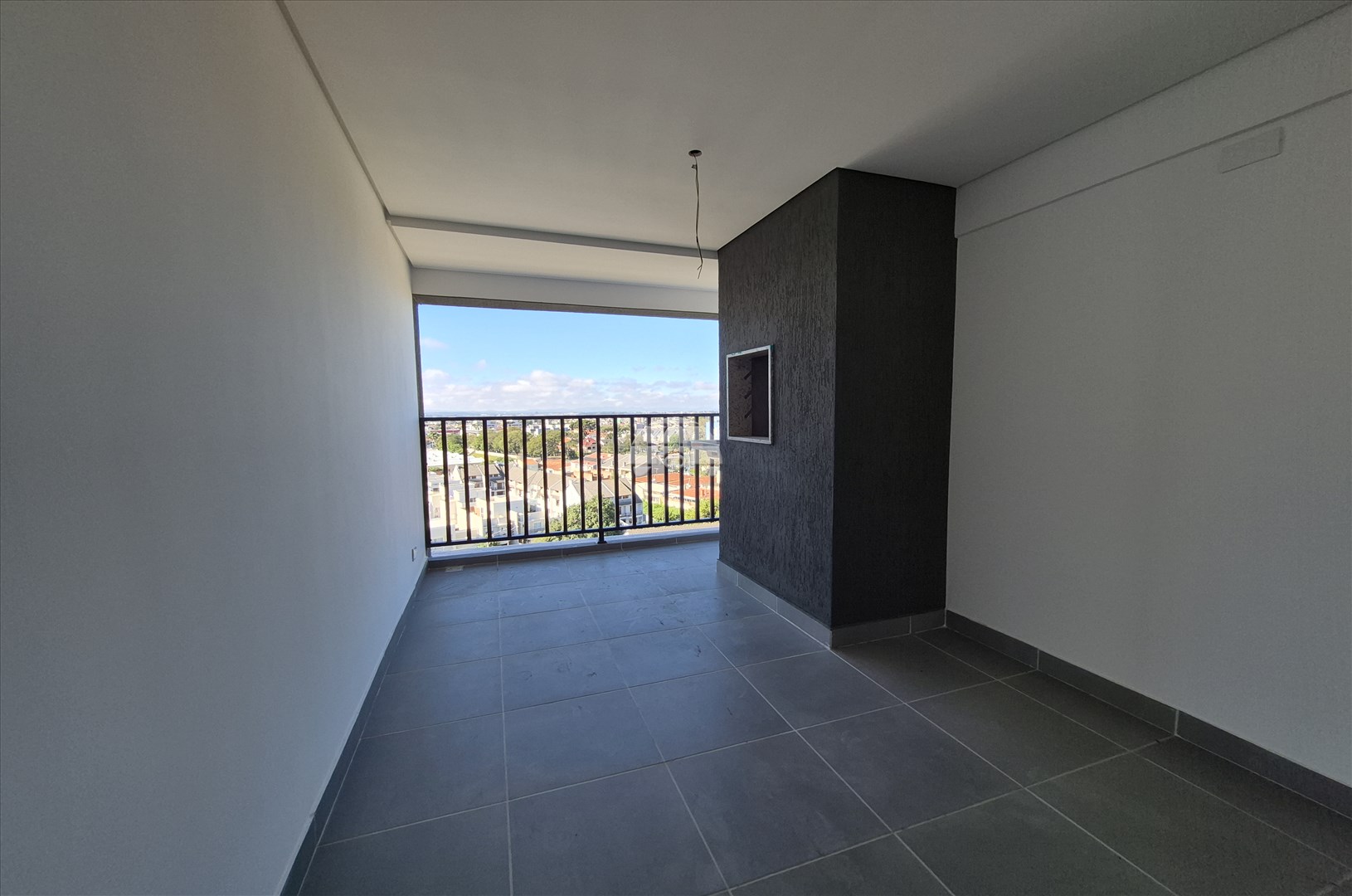 Apartamento à venda em Cajuru, Curitiba — UNA
