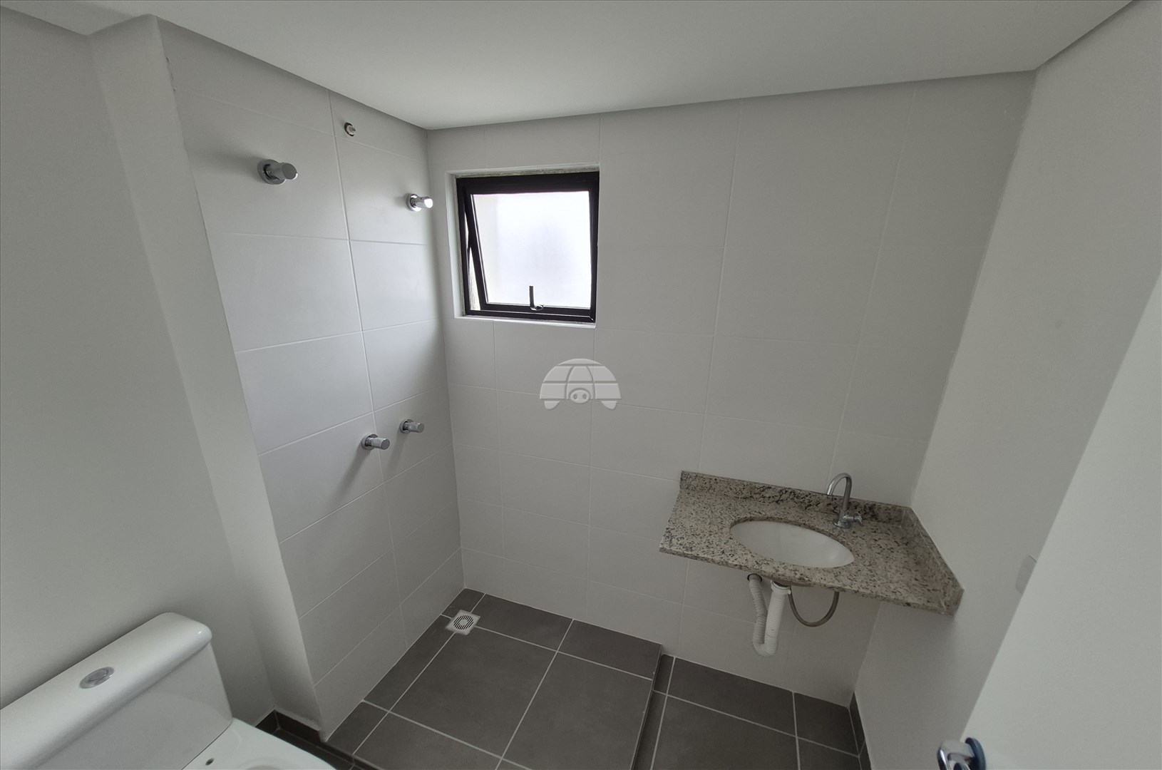 Apartamento à venda em Cajuru, Curitiba — UNA