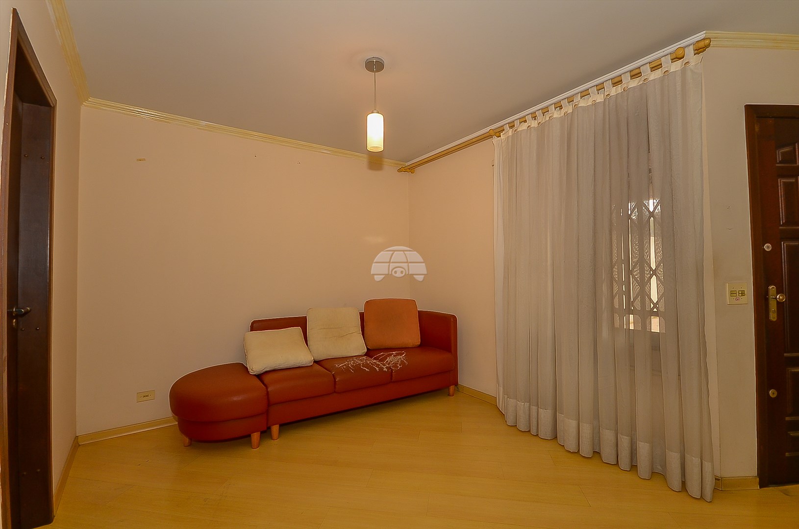 Casa à venda em Pilarzinho, Curitiba — Casa ao Lado - A sua imobiliária em Curitiba