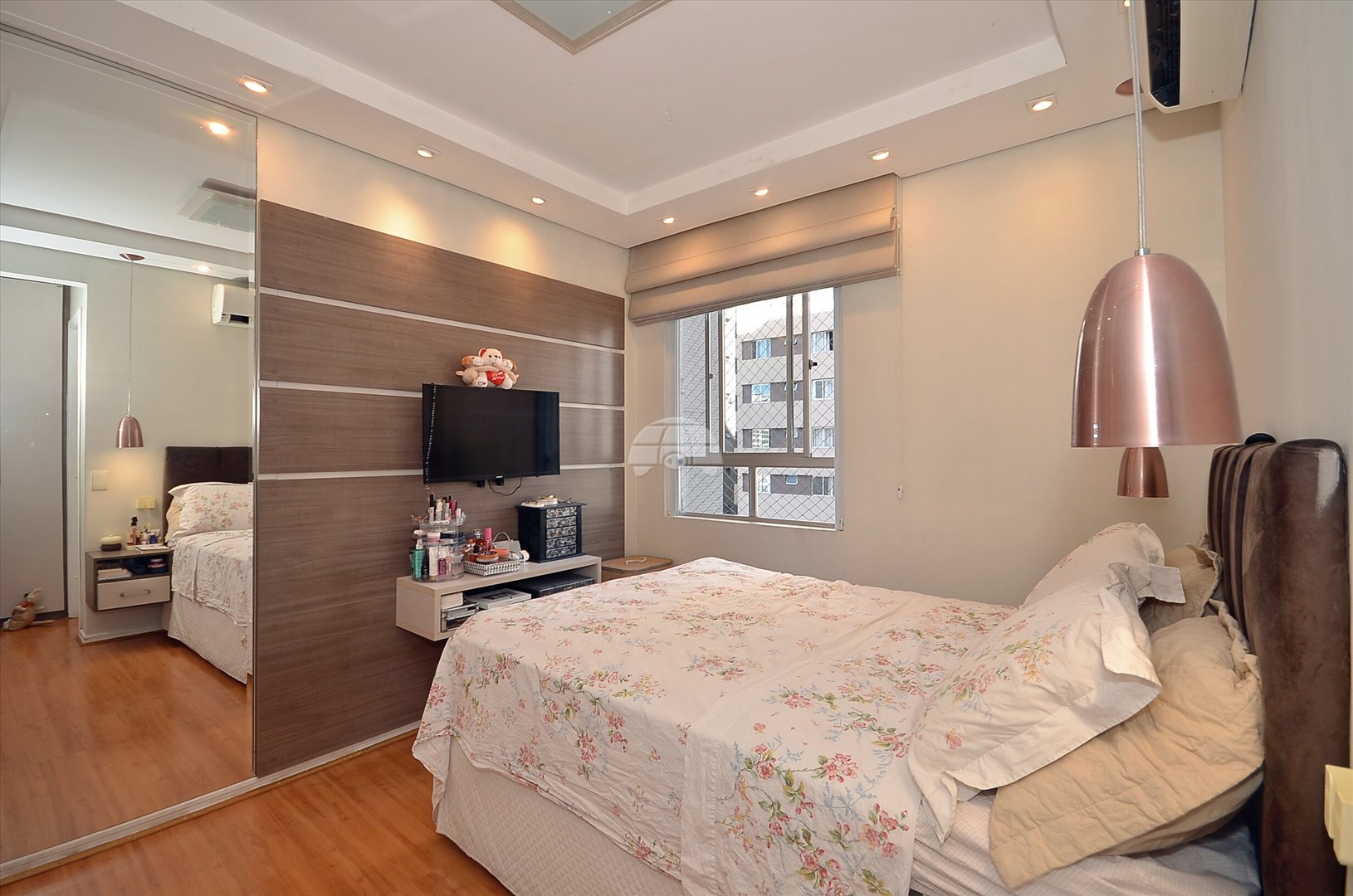 Apartamento à venda em Cristo Rei, Curitiba — TESTE 12342