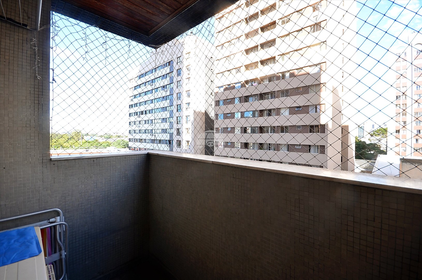 Apartamento à venda em Cristo Rei, Curitiba — TESTE 12342