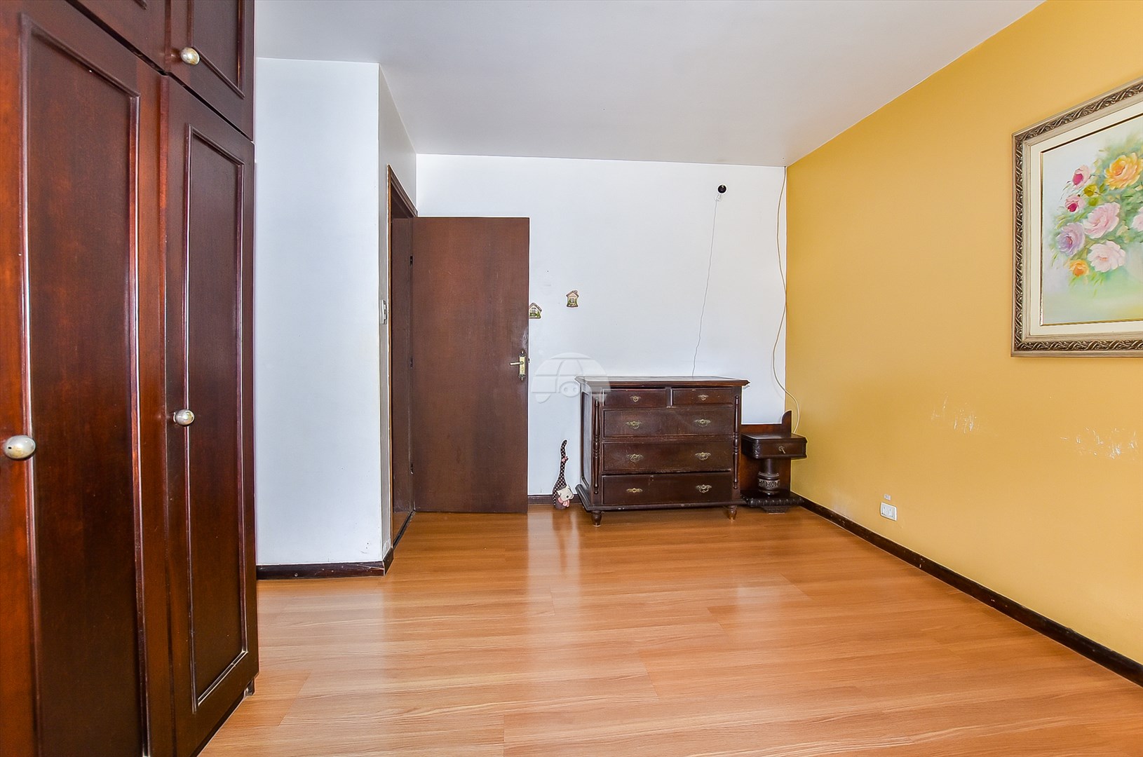 Casa à venda em Jardim Das Américas, Curitiba — GOMES CONSULTOR IMOBILIARIO LTDA.