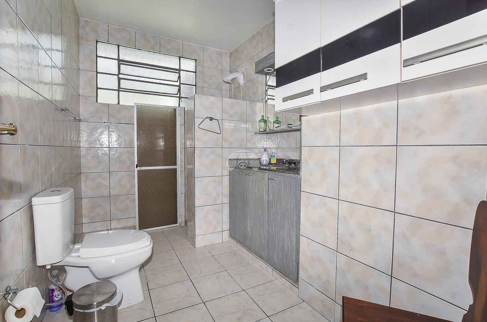 Casa à venda em Jardim Das Américas, Curitiba — GOMES CONSULTOR IMOBILIARIO LTDA.