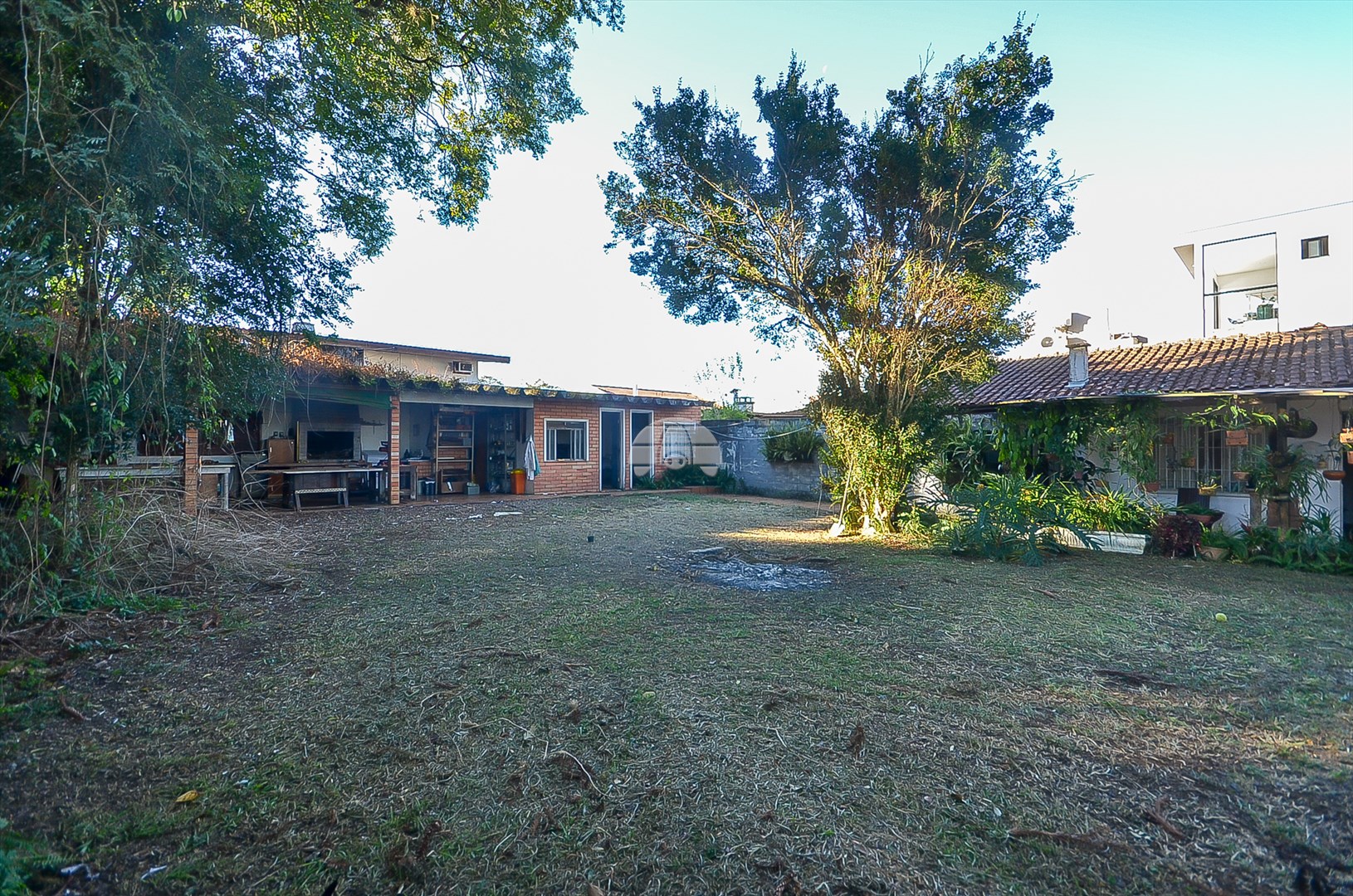 Casa à venda em Jardim Social, Curitiba — Imobiliária Andrade