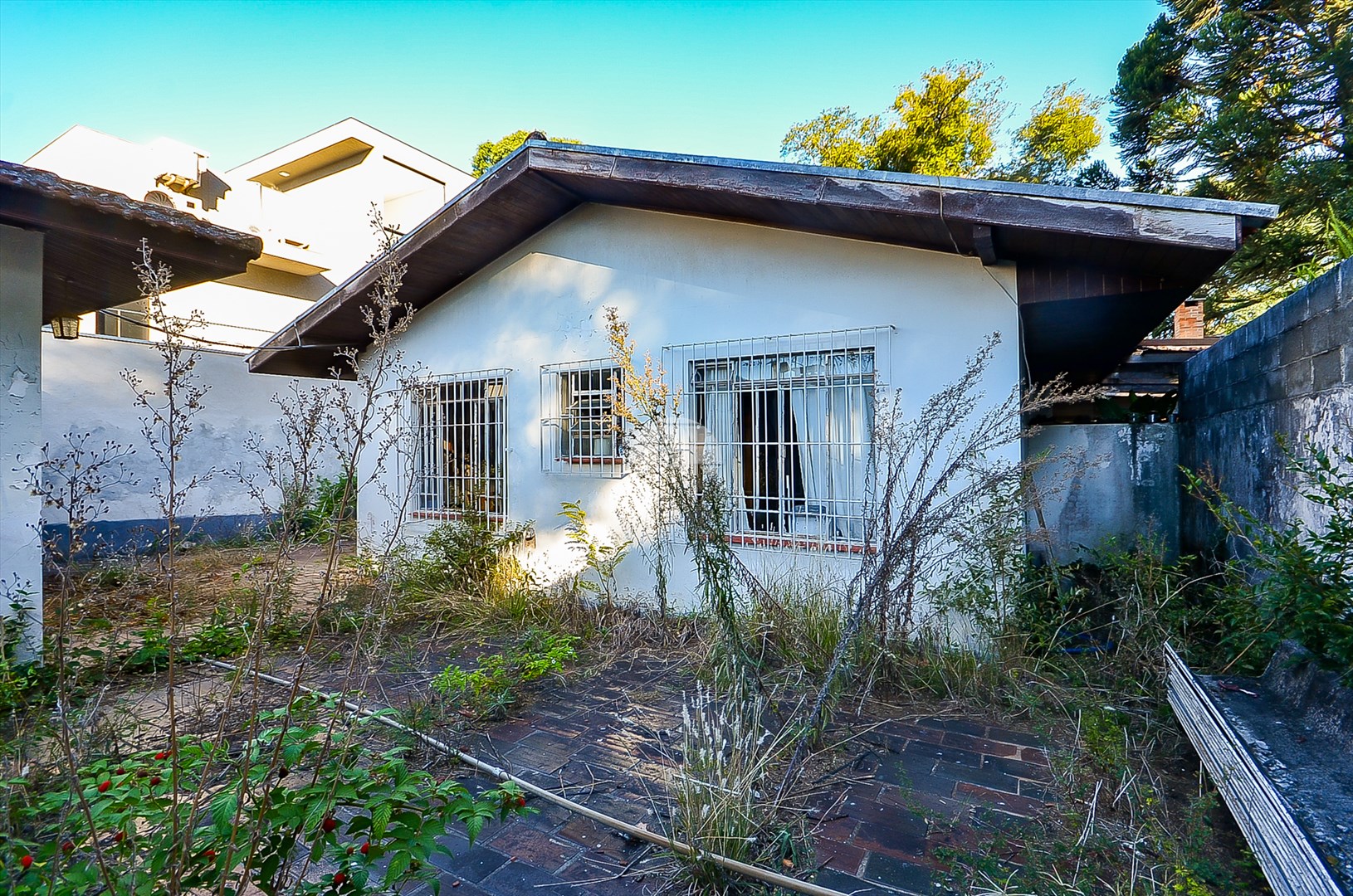 Casa à venda em Jardim Social, Curitiba — Imobiliária Andrade