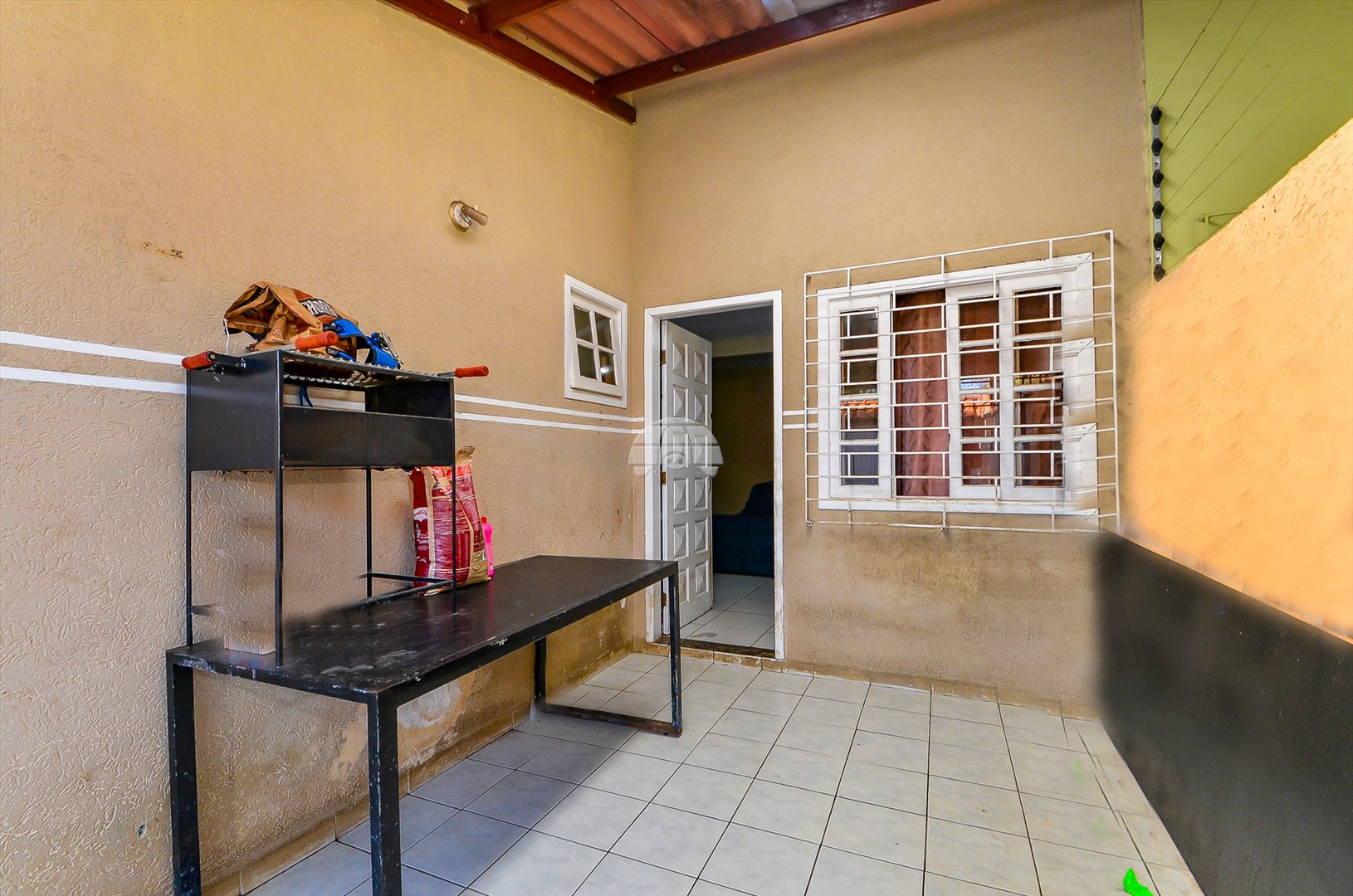Casa à venda em Guabirotuba, Curitiba — Imóveis em Curitiba - Jamaica Imóveis