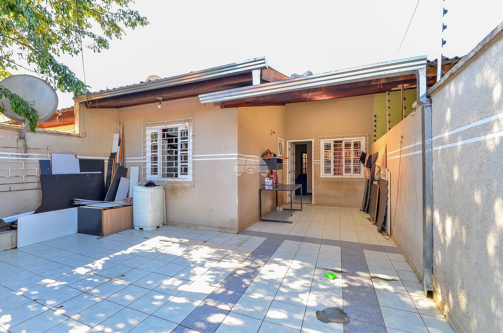 Casa à venda em Guabirotuba, Curitiba — Imóveis em Curitiba - Jamaica Imóveis