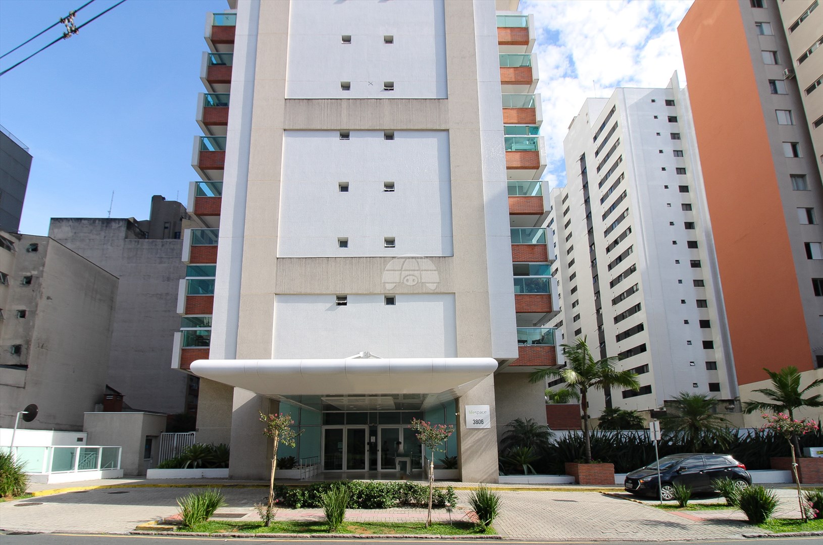 Apartamento à venda em Centro, Curitiba — Portal Chave Fácil