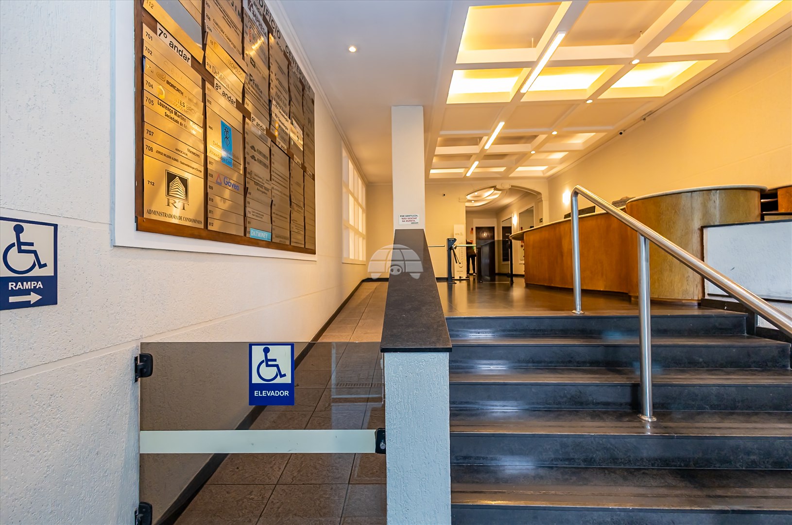 Sala/Conjunto Comercial à venda em Centro, Curitiba — Portal Chave Fácil