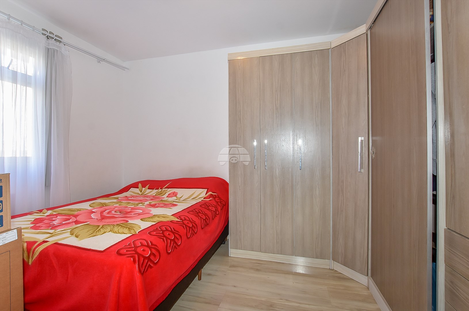 Apartamento à venda em Sítio Cercado, Curitiba — Portal Chave Fácil