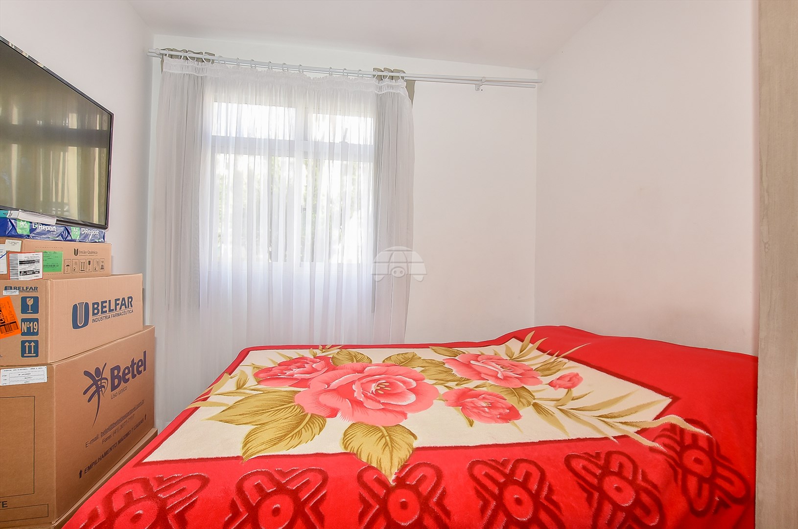 Apartamento à venda em Sítio Cercado, Curitiba — Portal Chave Fácil