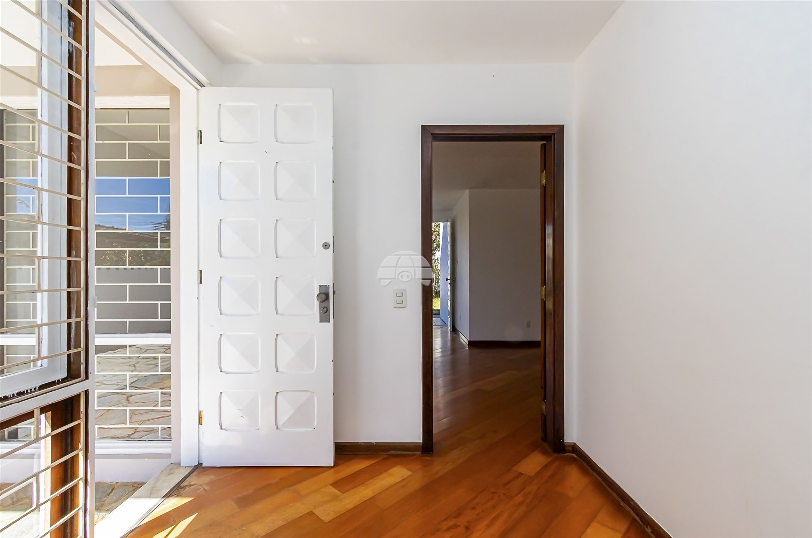 Casa à venda em Jardim Social, Curitiba — Imobiliária Andrade