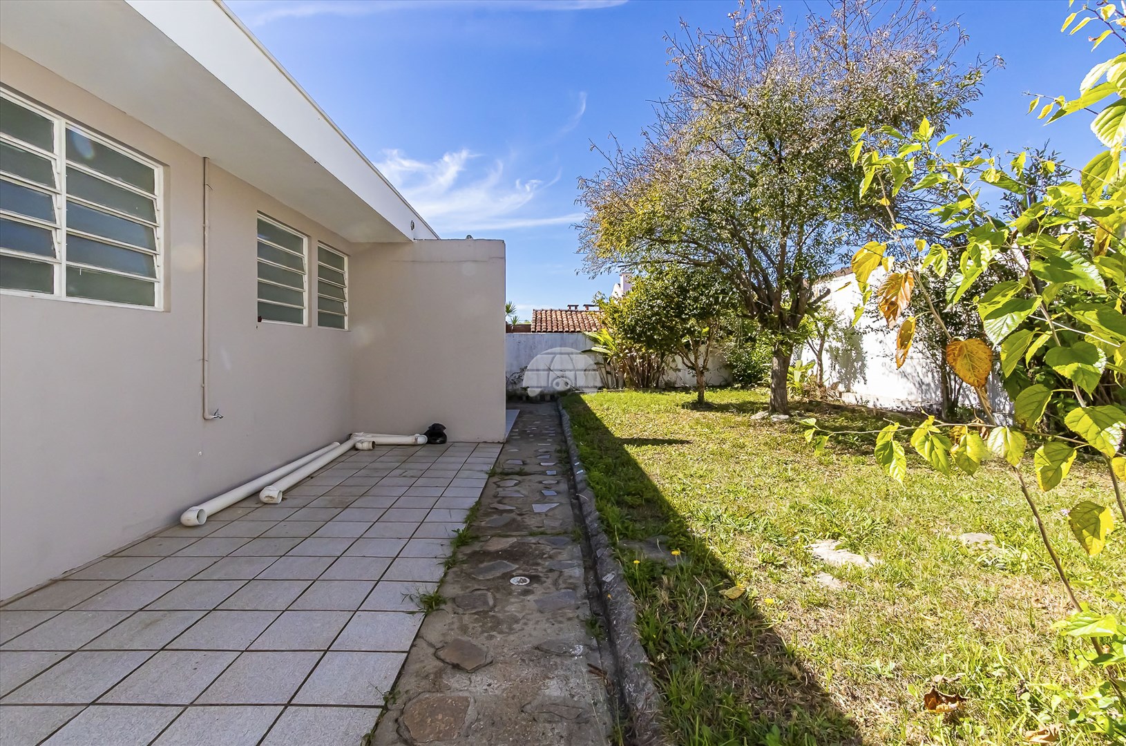 Casa à venda em Jardim Social, Curitiba — Imobiliária Andrade