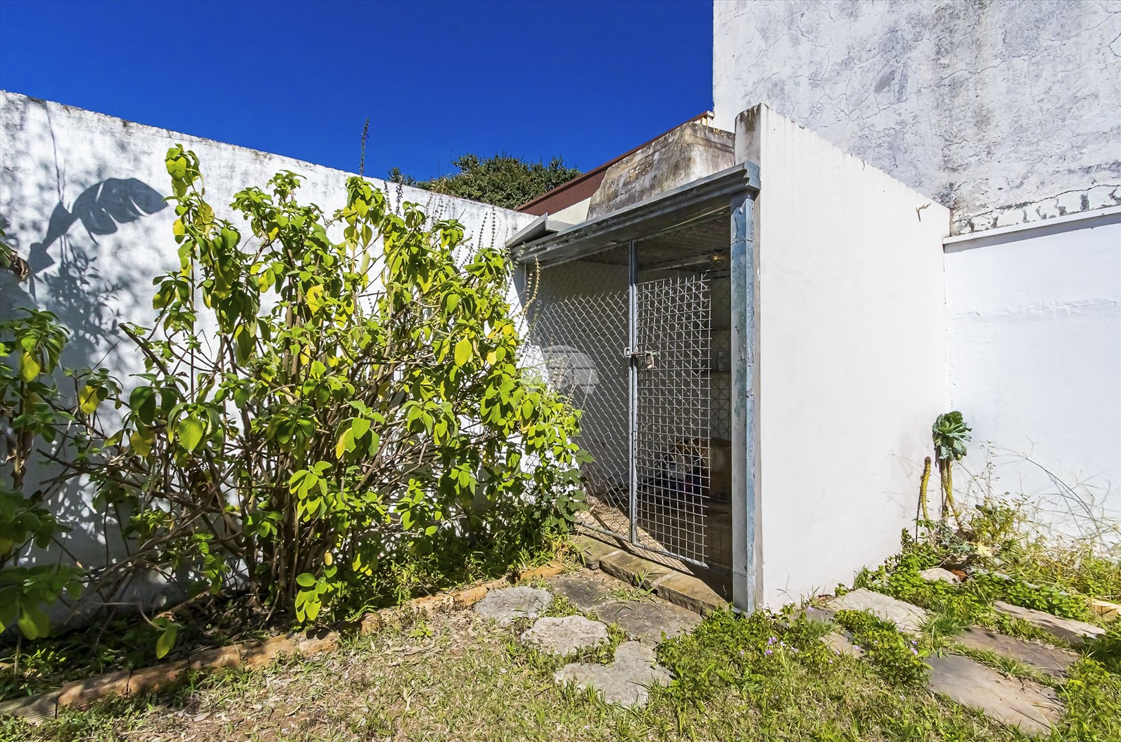 Casa à venda em Jardim Social, Curitiba — Imobiliária Andrade