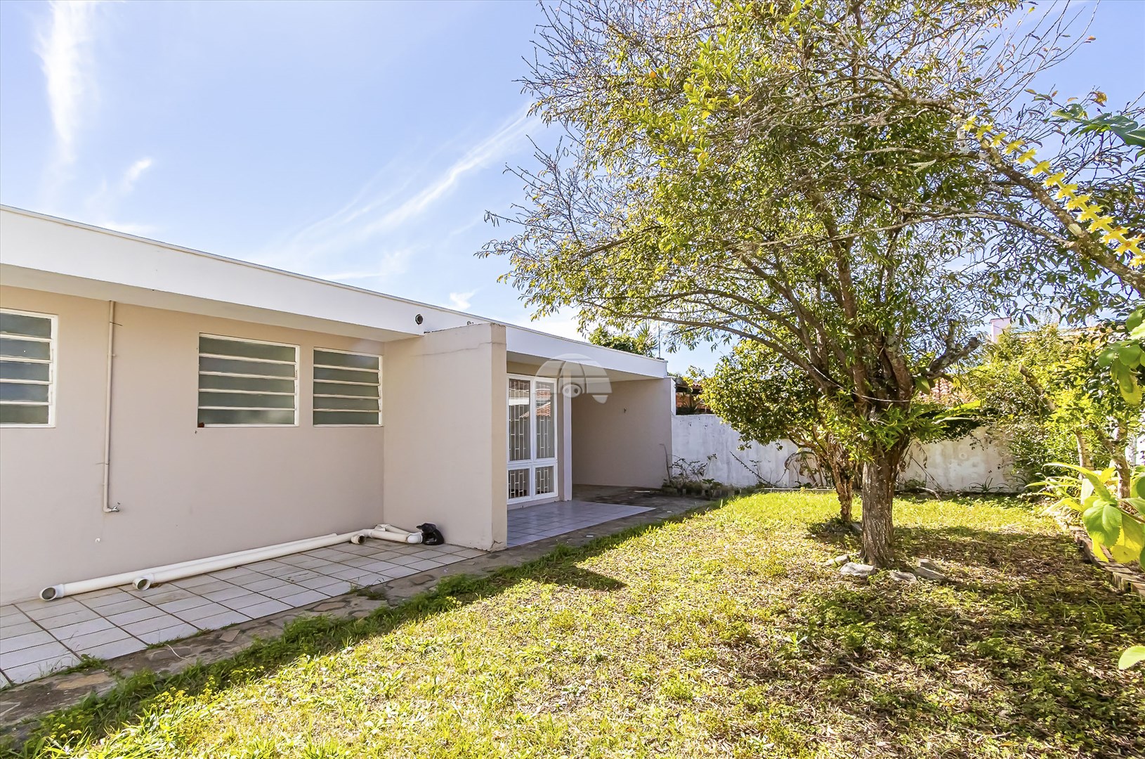 Casa à venda em Jardim Social, Curitiba — Imobiliária Andrade