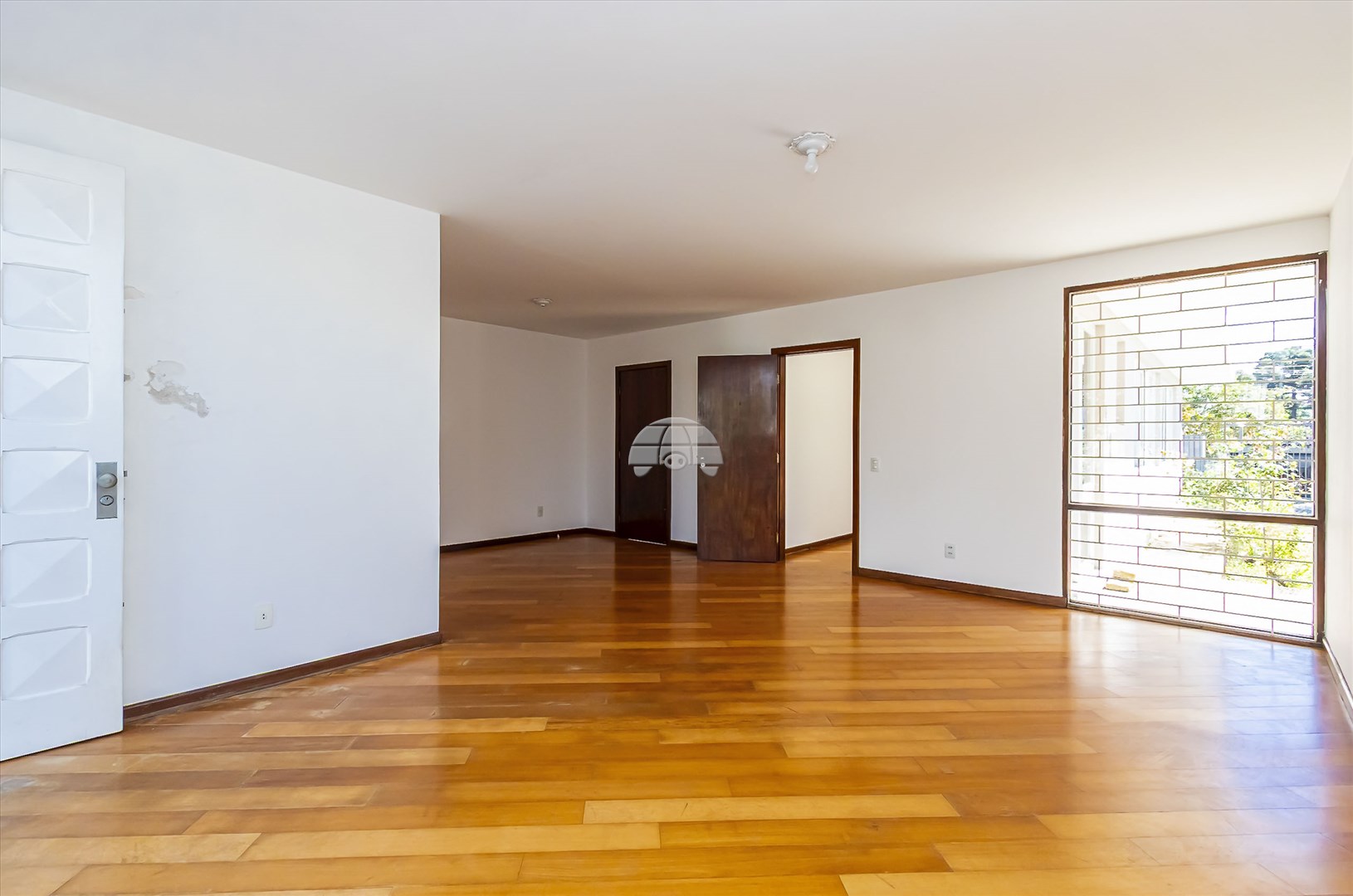 Casa à venda em Jardim Social, Curitiba — Imobiliária Andrade