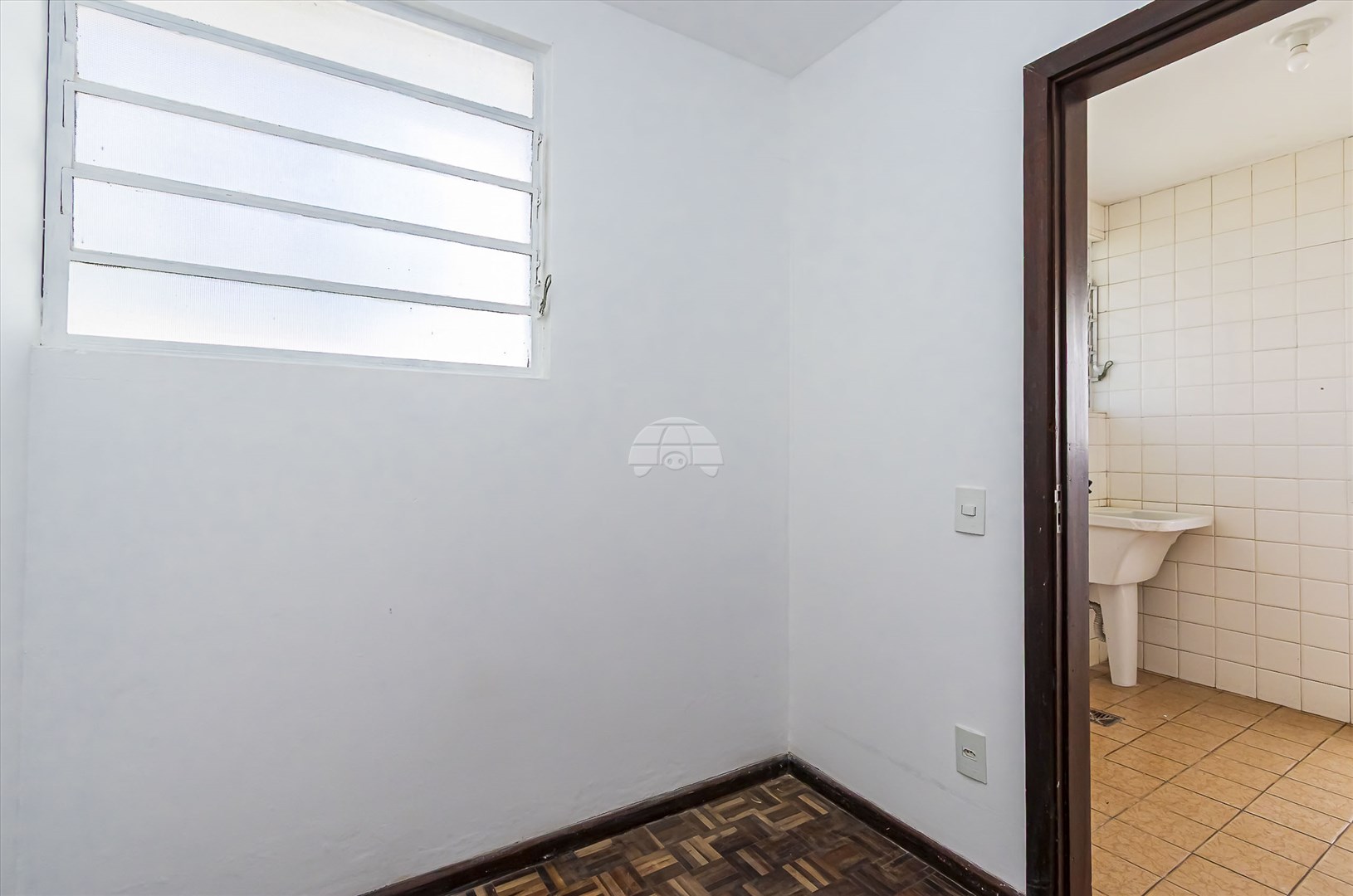 Casa à venda em Jardim Social, Curitiba — Imobiliária Andrade