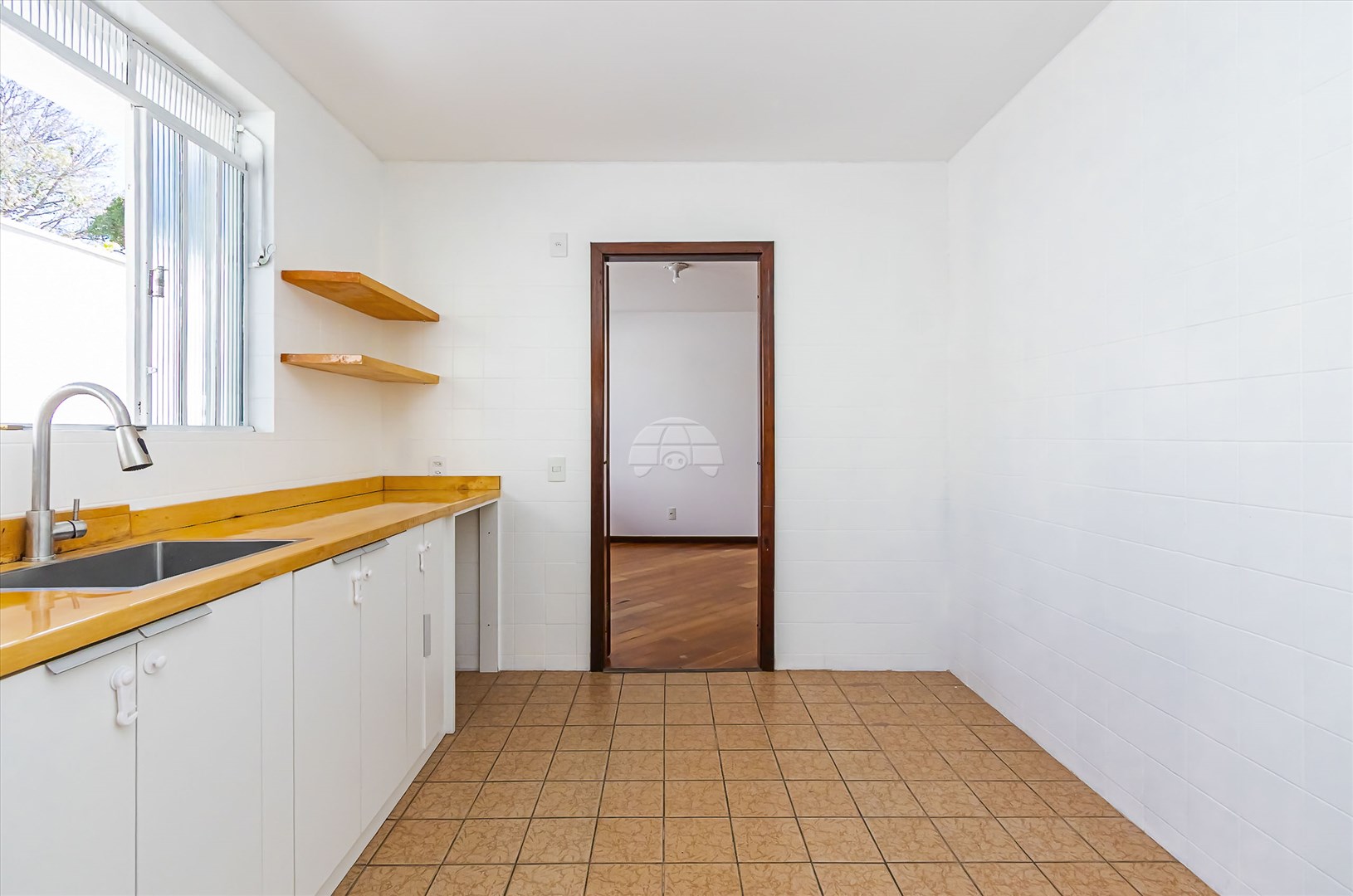 Casa à venda em Jardim Social, Curitiba — Imobiliária Andrade
