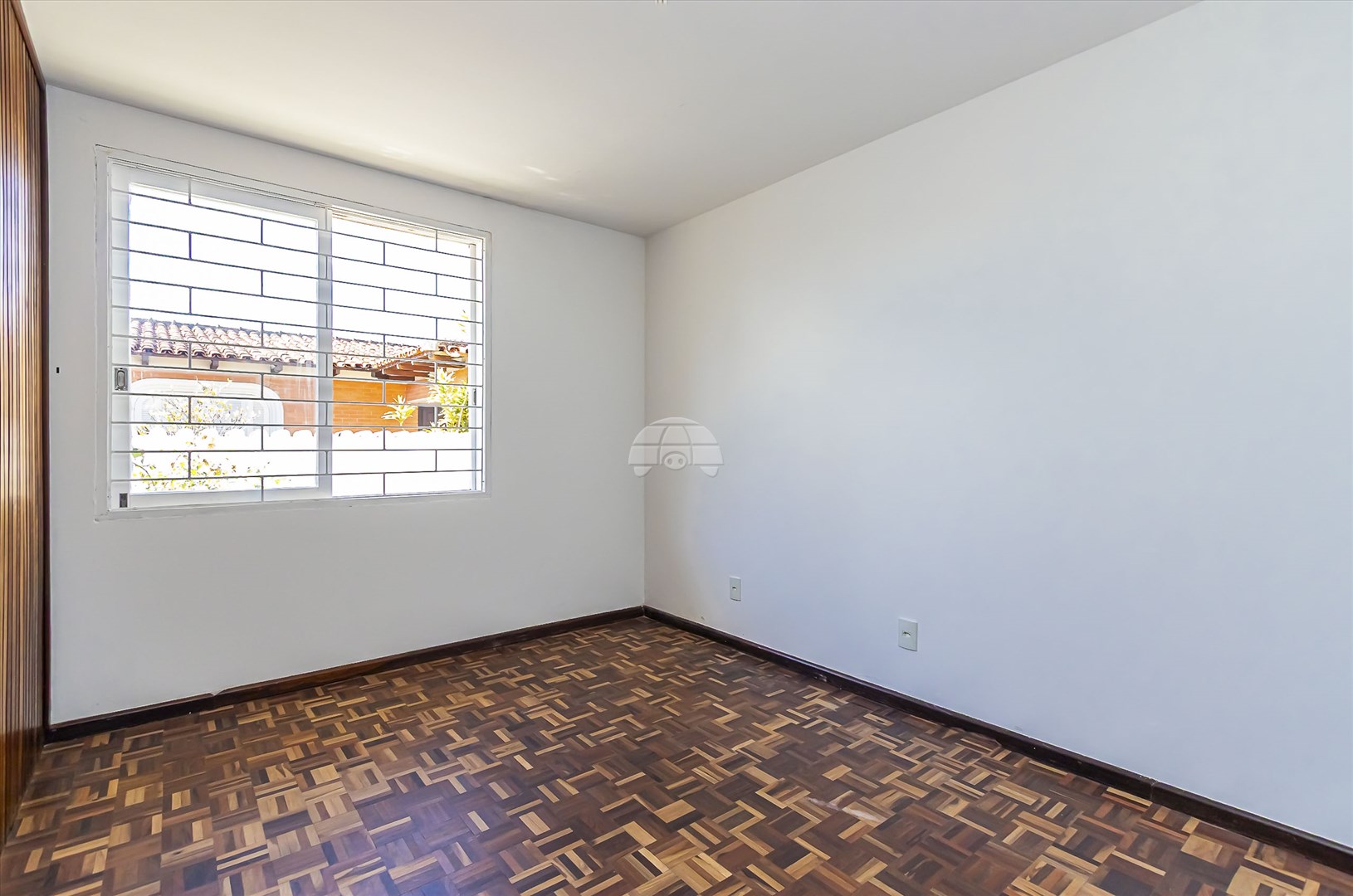 Casa à venda em Jardim Social, Curitiba — Imobiliária Andrade