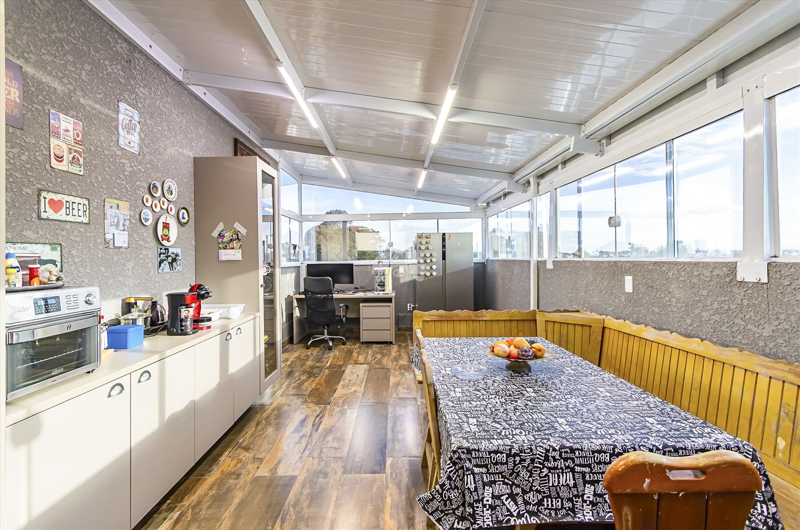Apartamento à venda em Novo Mundo, Curitiba — Portal Chave Fácil