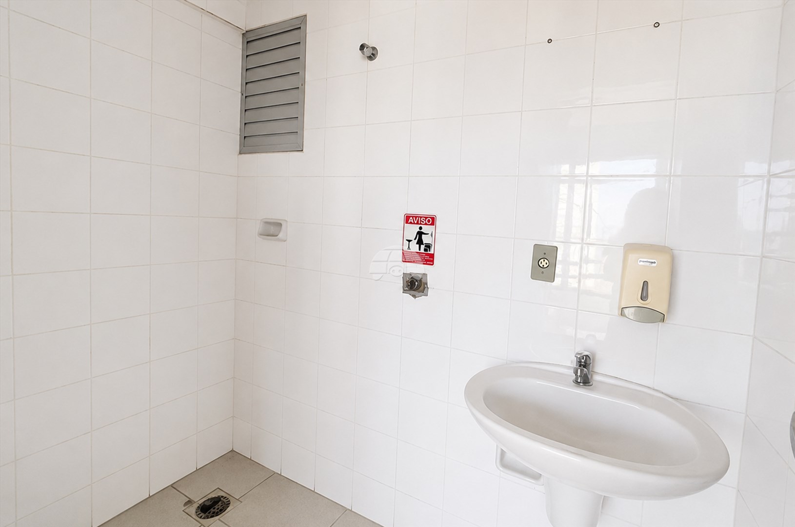 Sala/Conjunto Comercial à venda em Centro, Joinville — Portal Chave Fácil
