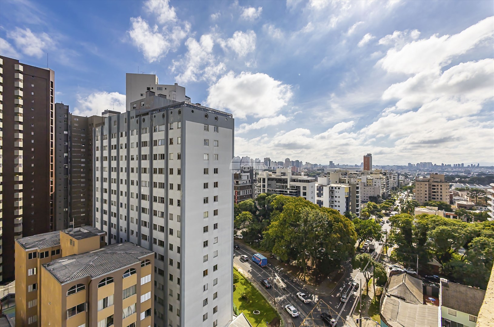 Apartamento à venda em Água Verde, Curitiba — Kondor Imóveis: Imobiliária em Curitiba | Uma imobiliária pra você