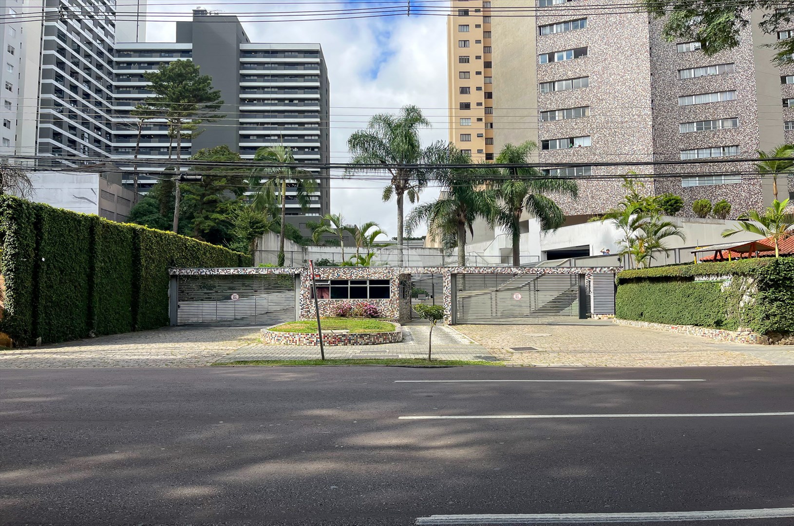 Apartamento para alugar em Bigorrilho, Curitiba — Portal Chave Fácil