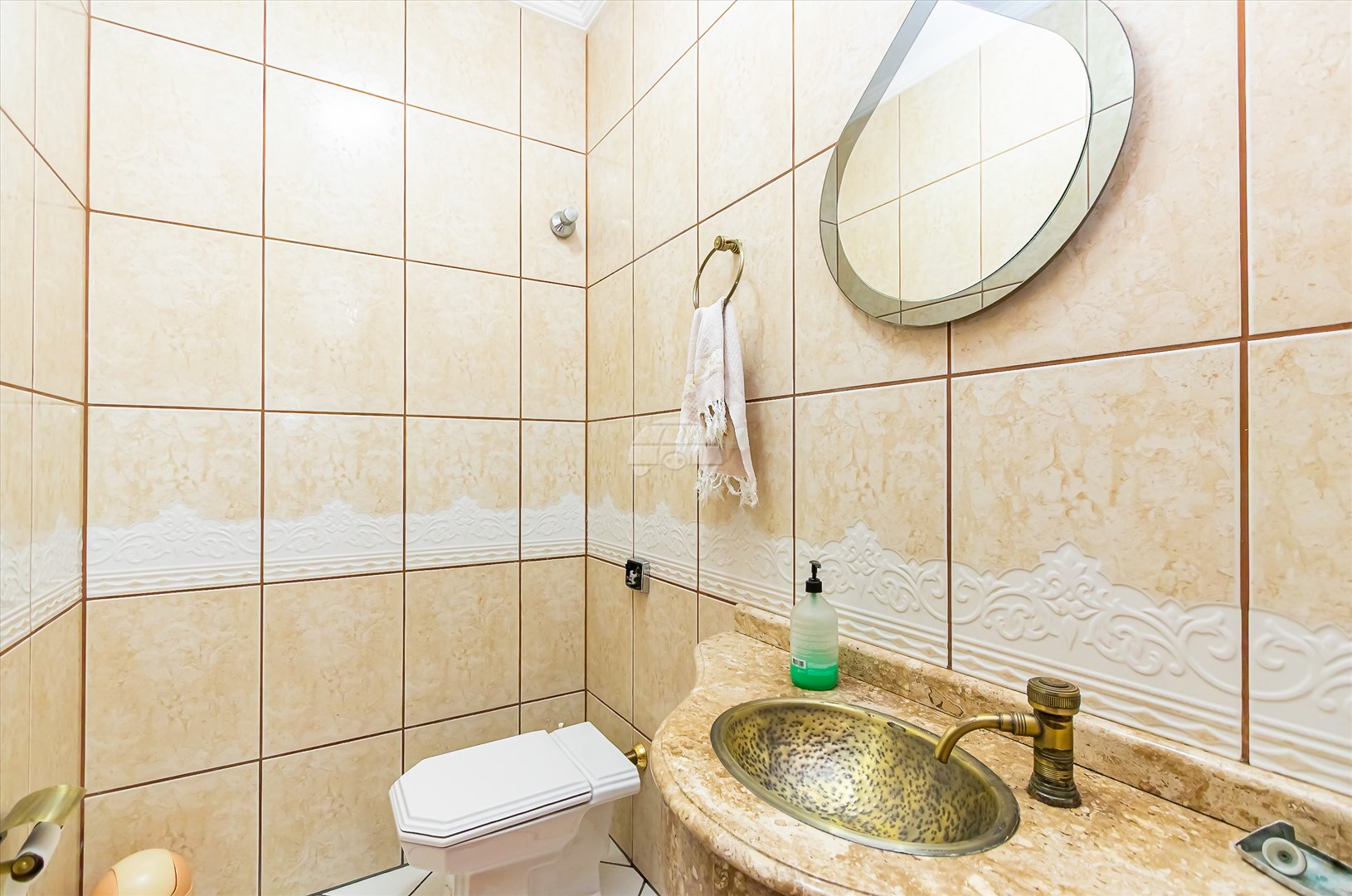 Casa Residencial para Venda no Bairro Portão ref. 226760 (10 / 10)
