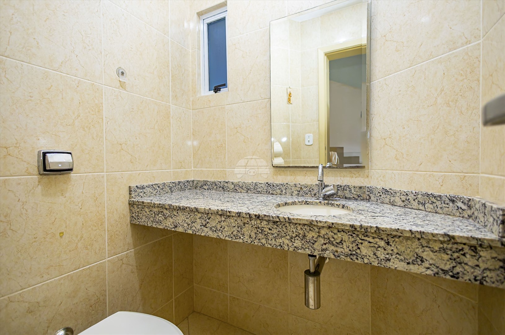 Sobrado Residencial para Venda no Bairro Hugo Lange ref. 226786 (9 / 10)