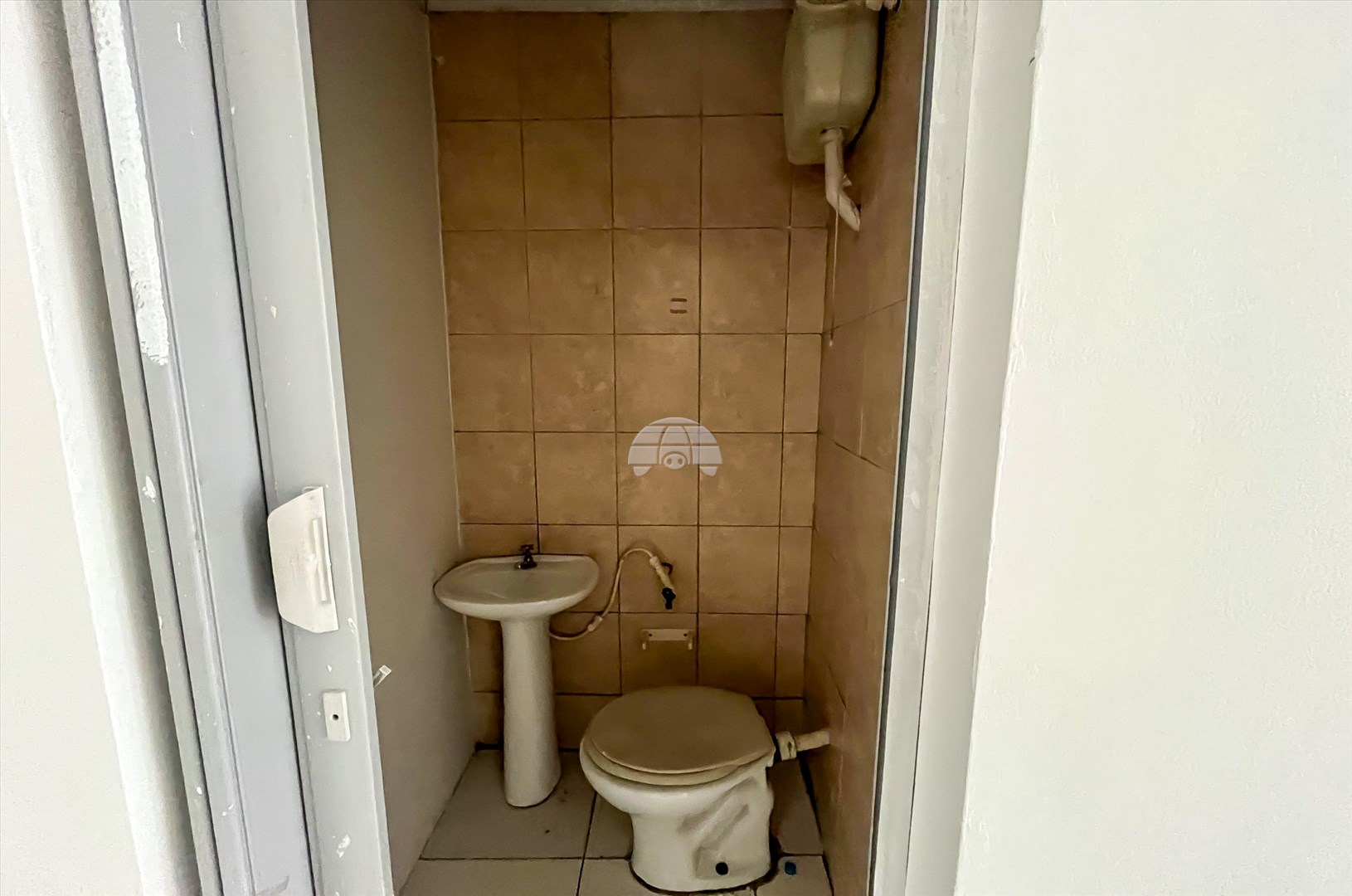 Sala/Conjunto Comercial para alugar em Xaxim, Curitiba — Portal Chave Fácil