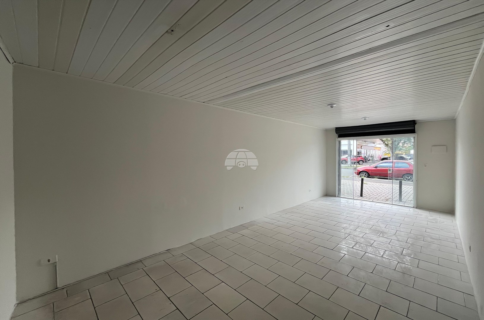 Sala/Conjunto Comercial para alugar em Xaxim, Curitiba — Portal Chave Fácil
