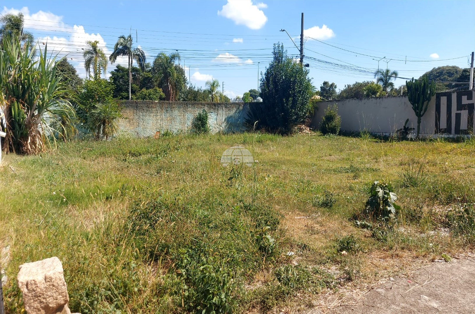 Terreno/Área à venda em Guabirotuba, Curitiba — Imobiliária Razão