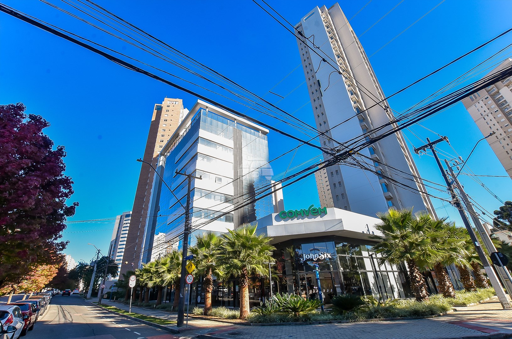 Sala/Conjunto Comercial à venda em Ecoville, Curitiba — Portal Chave Fácil