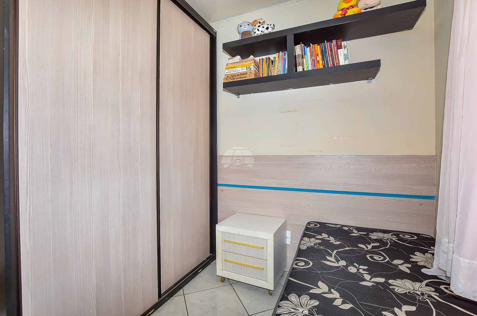 Casa à venda em Capão Raso, Curitiba — Galvão Vendas - Imóveis a venda em Curitiba