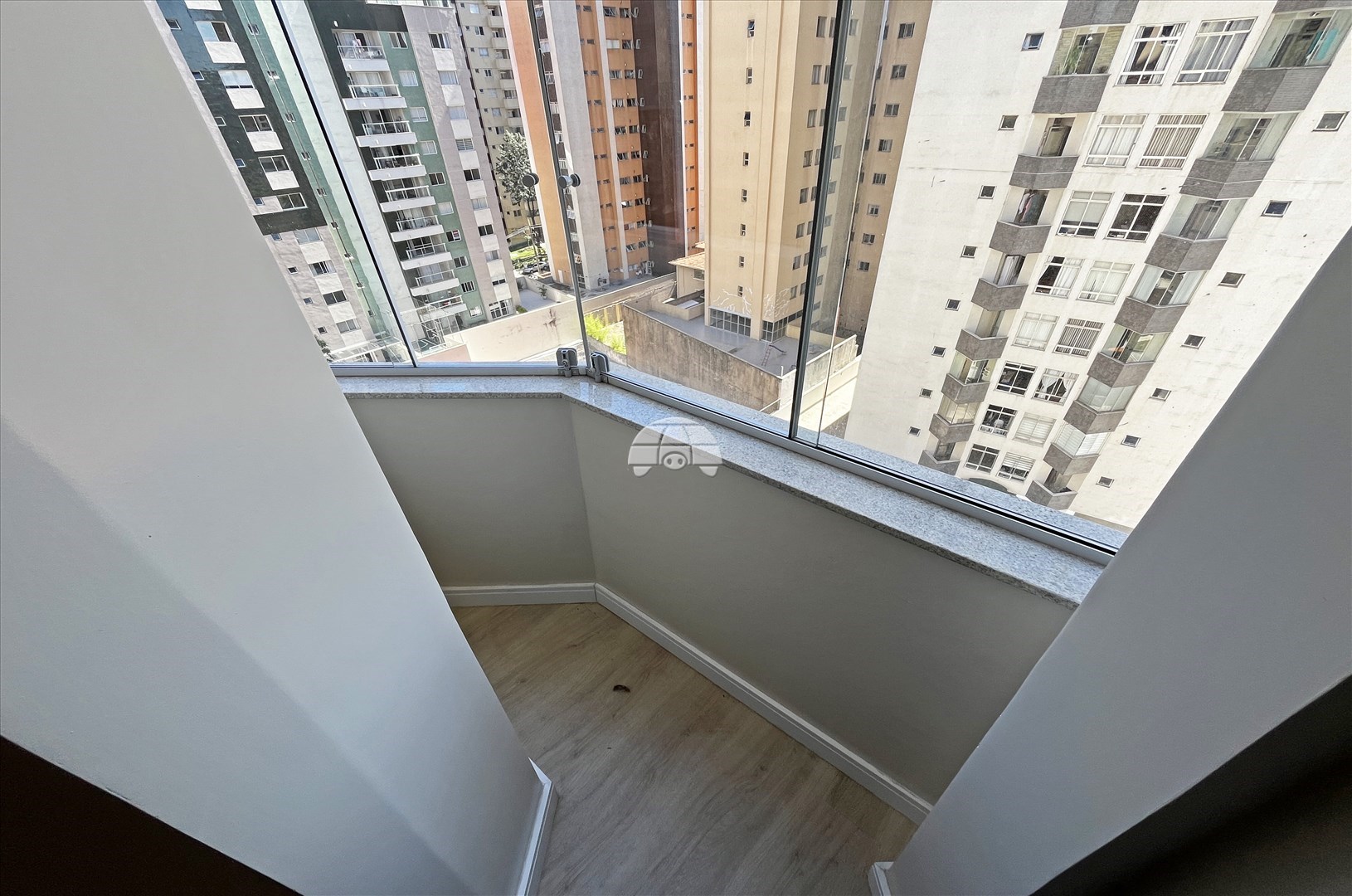 Apartamento à venda em Cristo Rei, Curitiba — Portal Chave Fácil