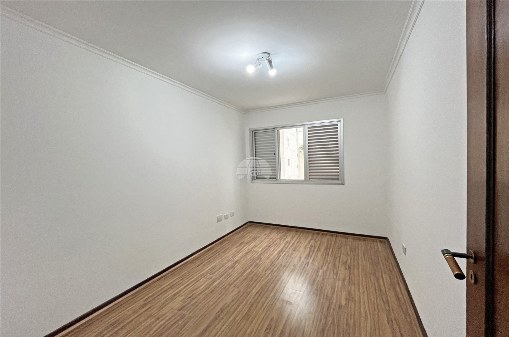 Apartamento para alugar em Bigorrilho, Curitiba — Imobiliária Cilar