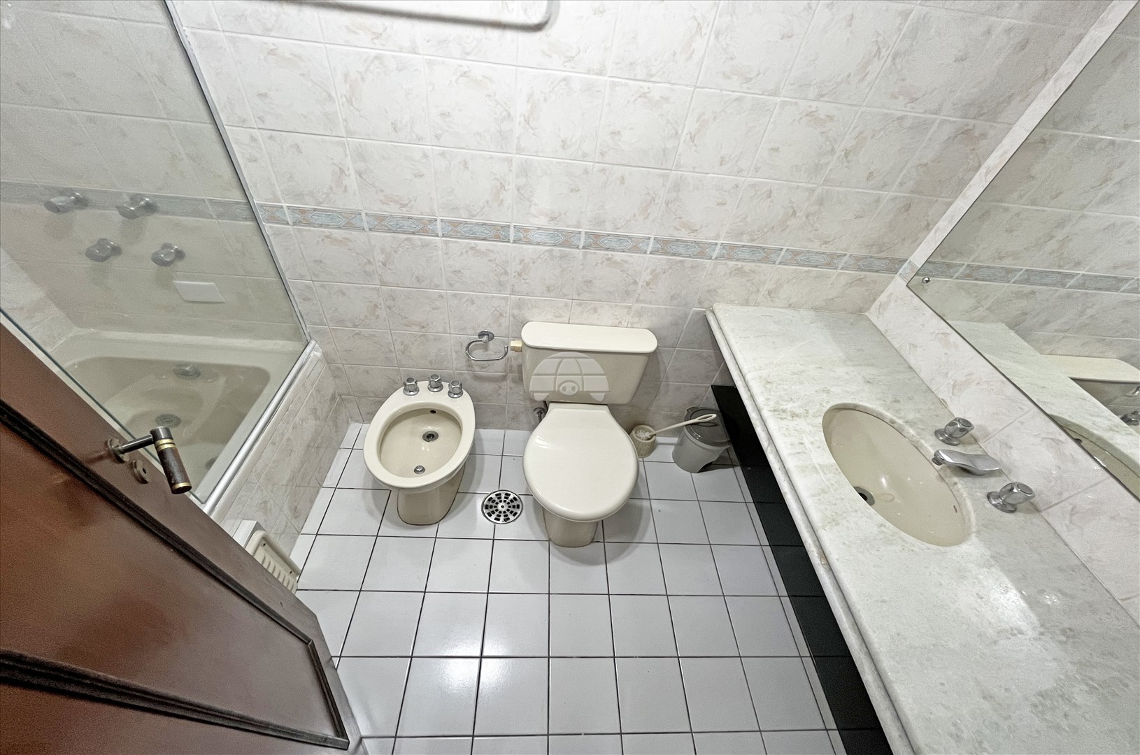 Apartamento para alugar em Bigorrilho, Curitiba — Imobiliária Cilar