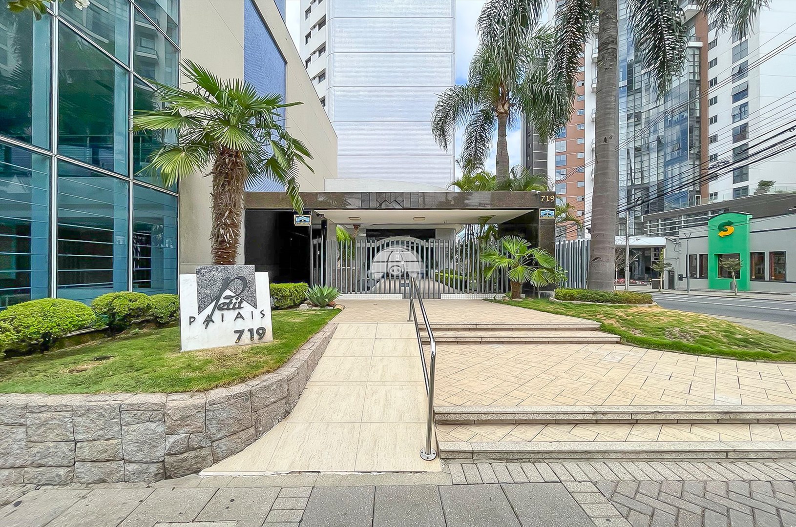 Apartamento para alugar em Batel, Curitiba — Portal Chave Fácil