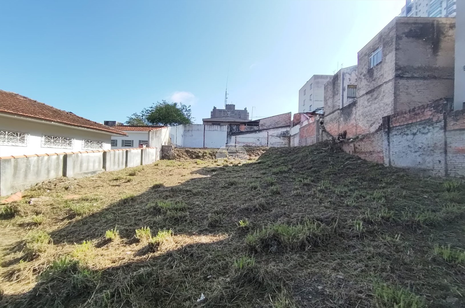 Terreno/Área à venda em Centro, Ponta Grossa — Portal Chave Fácil