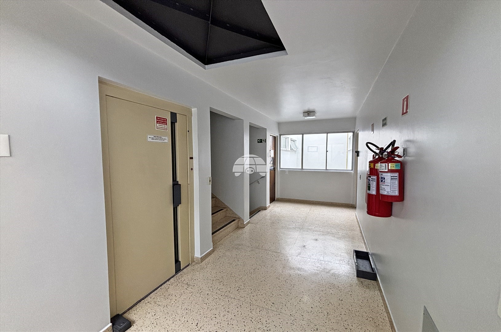 Sala/Conjunto Comercial à venda em Centro, Curitiba — Portal Chave Fácil
