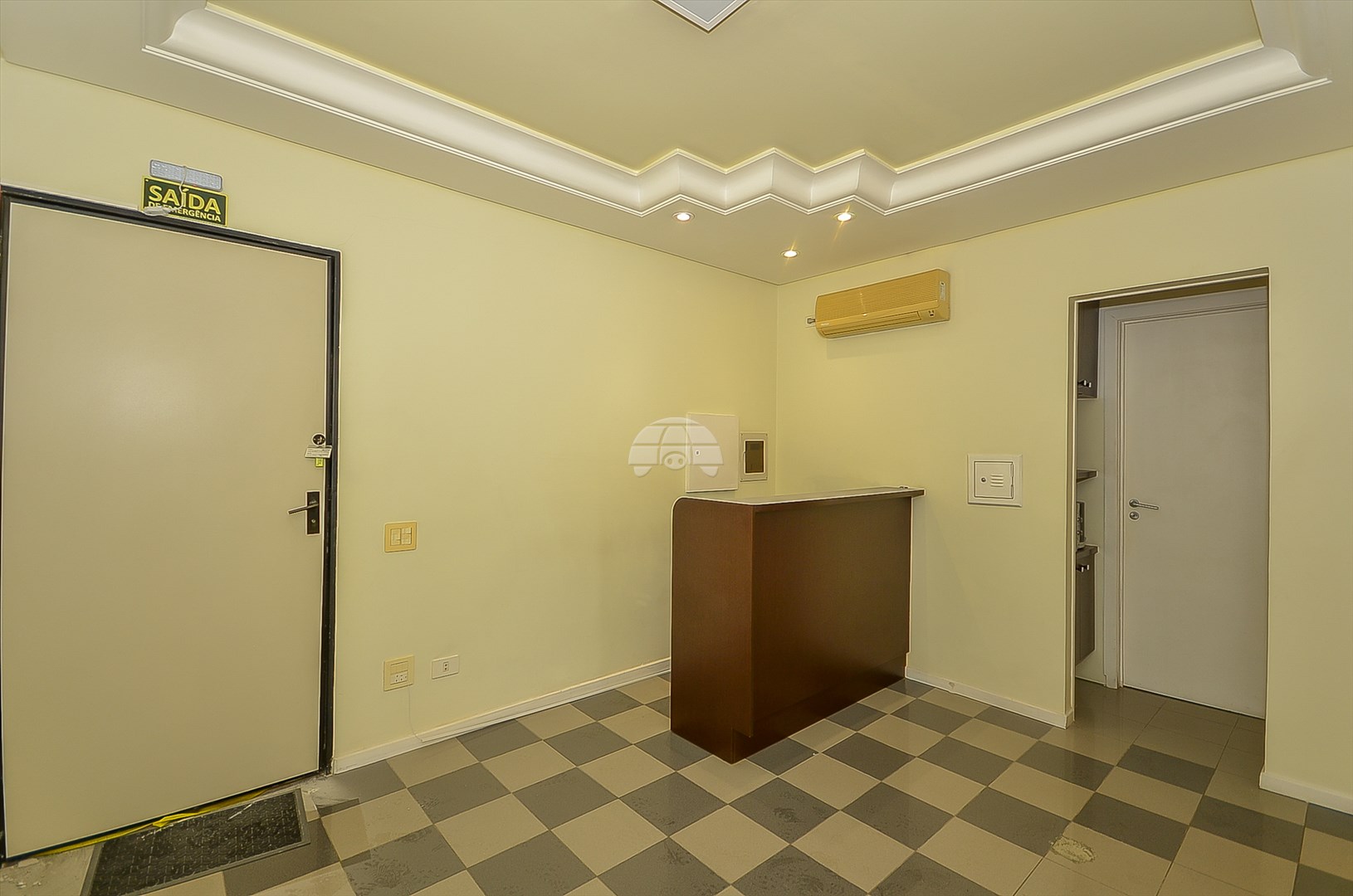 Sala/Conjunto Comercial para alugar em Centro Cívico, Curitiba — Portal Chave Fácil
