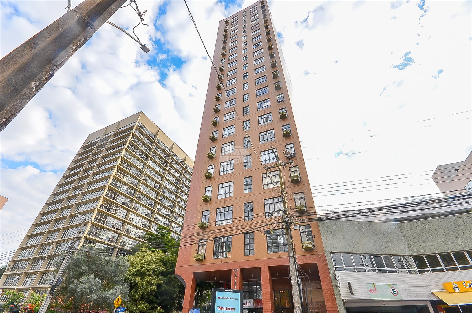 Sala/Conjunto Comercial para alugar em Centro Cívico, Curitiba — Portal Chave Fácil