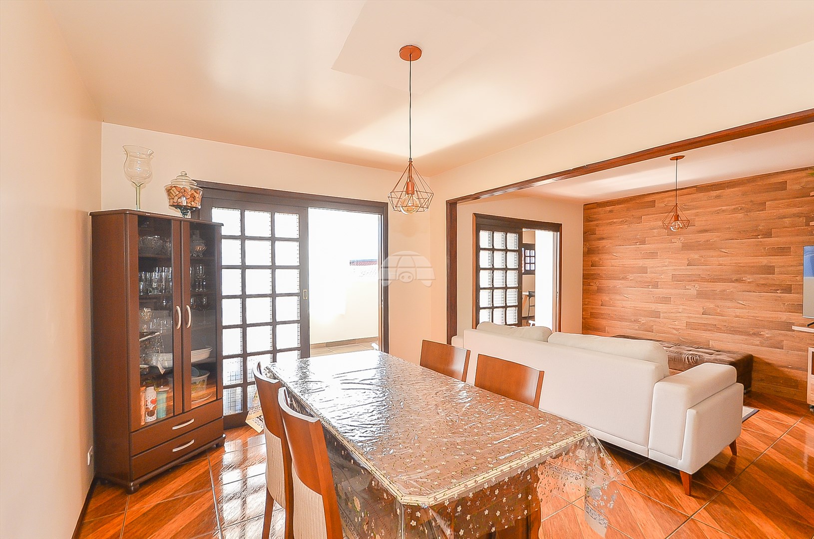 Casa à venda em Xaxim, Curitiba — Portal Chave Fácil