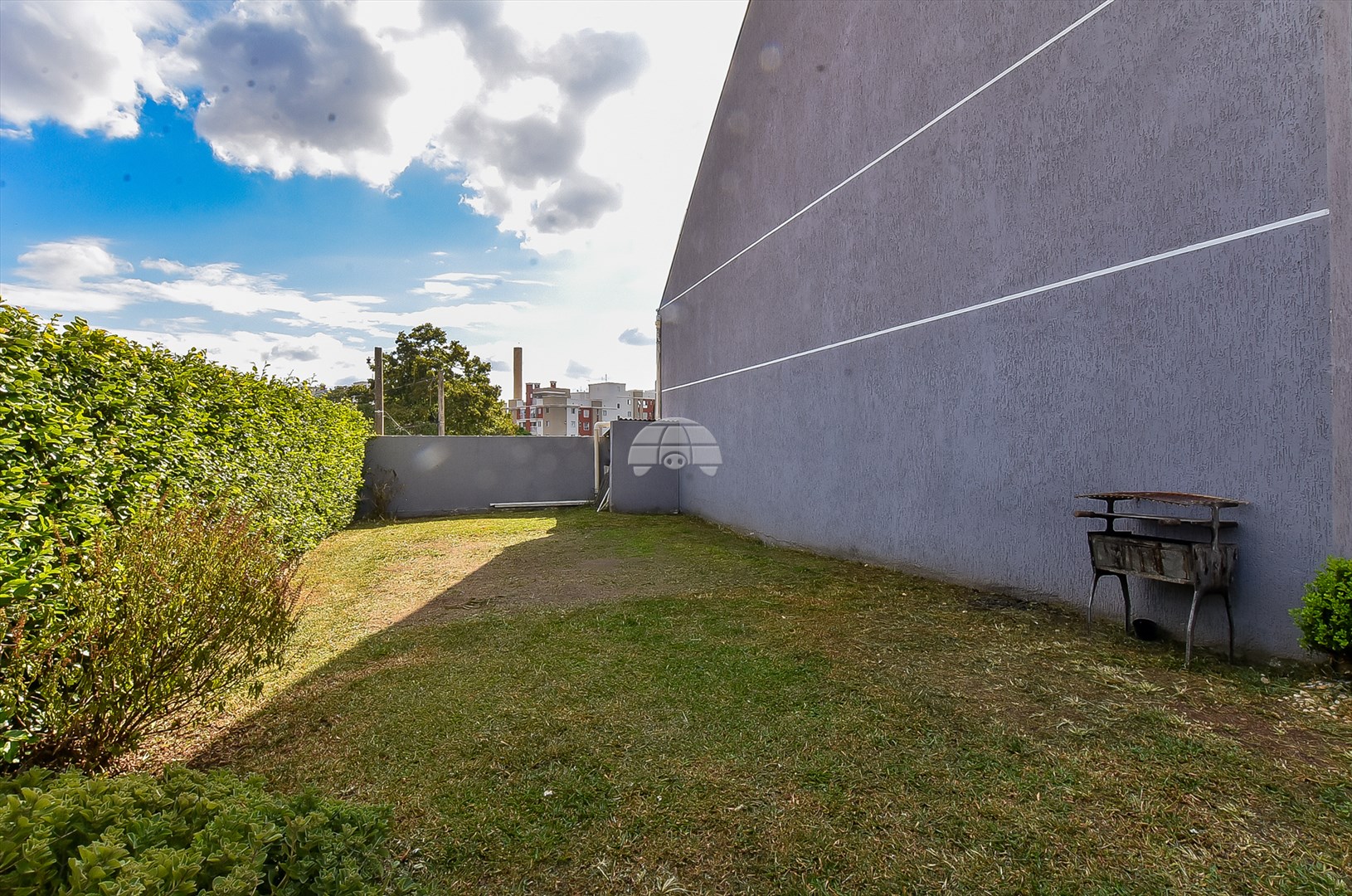 Casa à venda em Capão Raso, Curitiba — Galvão Vendas - Imóveis a venda em Curitiba