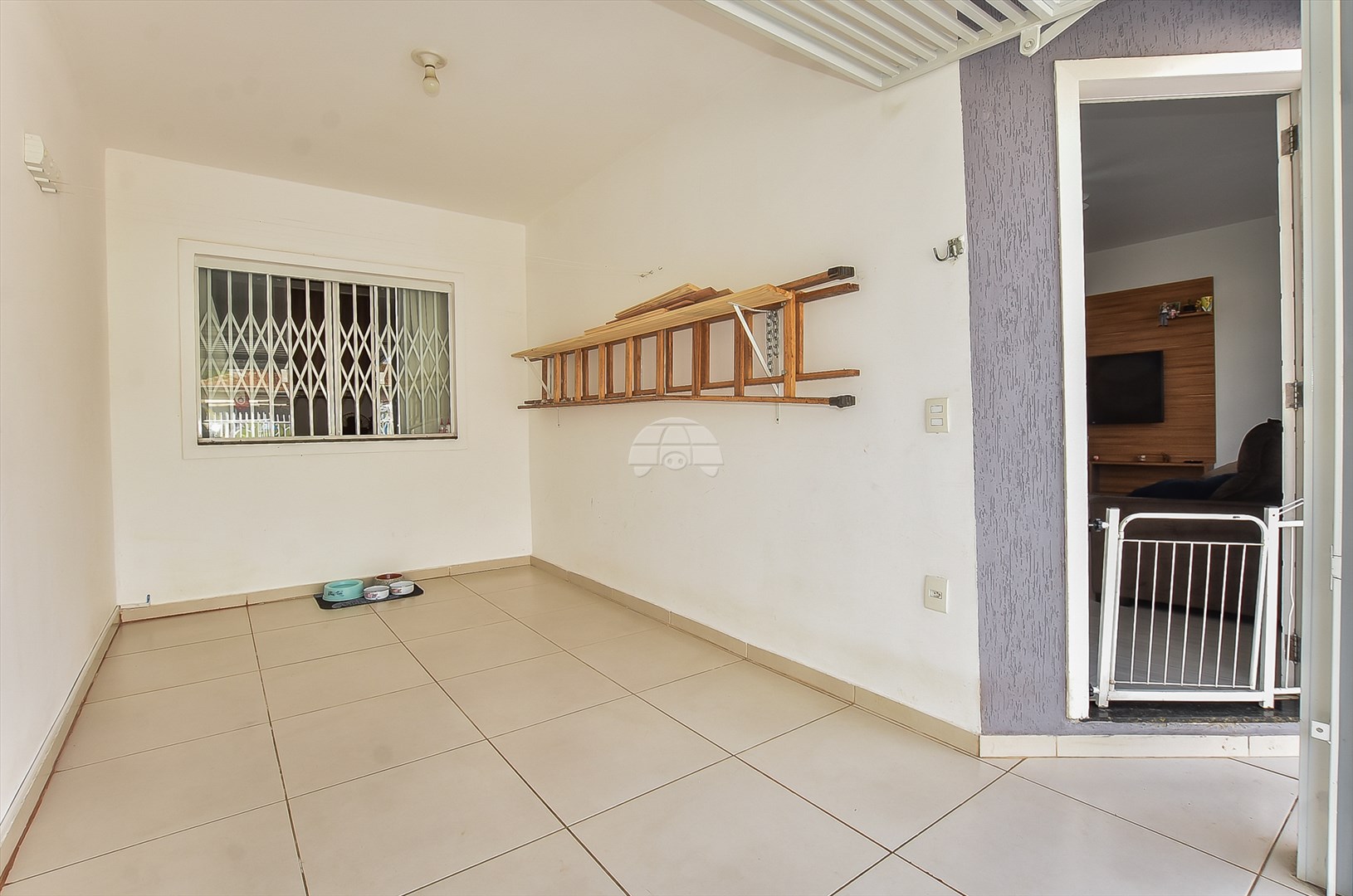 Casa à venda em Capão Raso, Curitiba — Galvão Vendas - Imóveis a venda em Curitiba