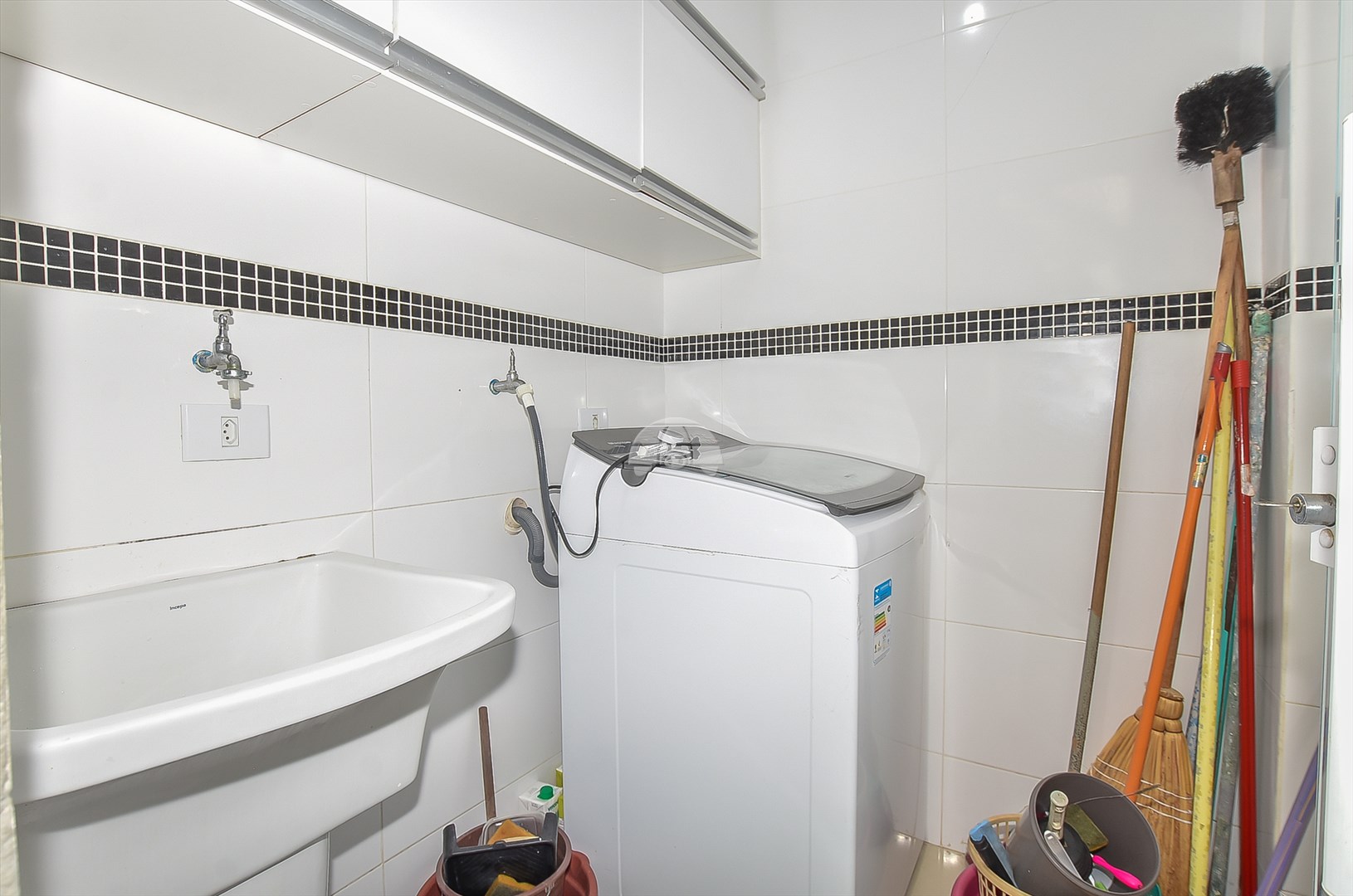 Casa à venda em Capão Raso, Curitiba — Galvão Vendas - Imóveis a venda em Curitiba