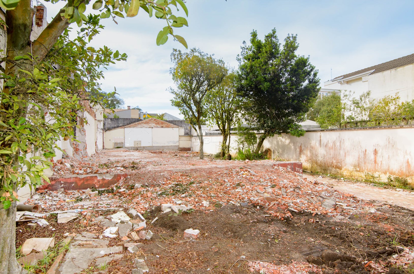 Terreno à venda em Bacacheri, Curitiba — Portal Chave Fácil