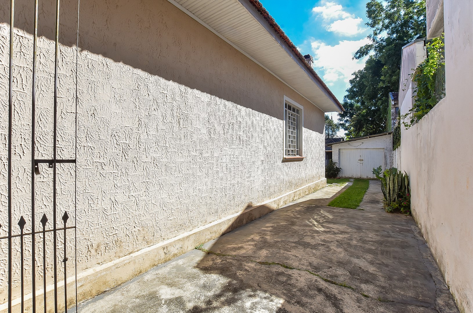 Terreno à venda em Vila Izabel, Curitiba — Portal Chave Fácil