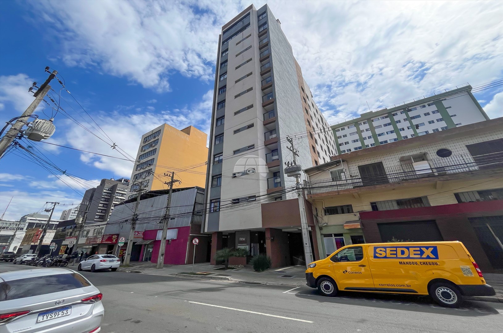 Apartamento para alugar em Centro, Curitiba — Portal Chave Fácil