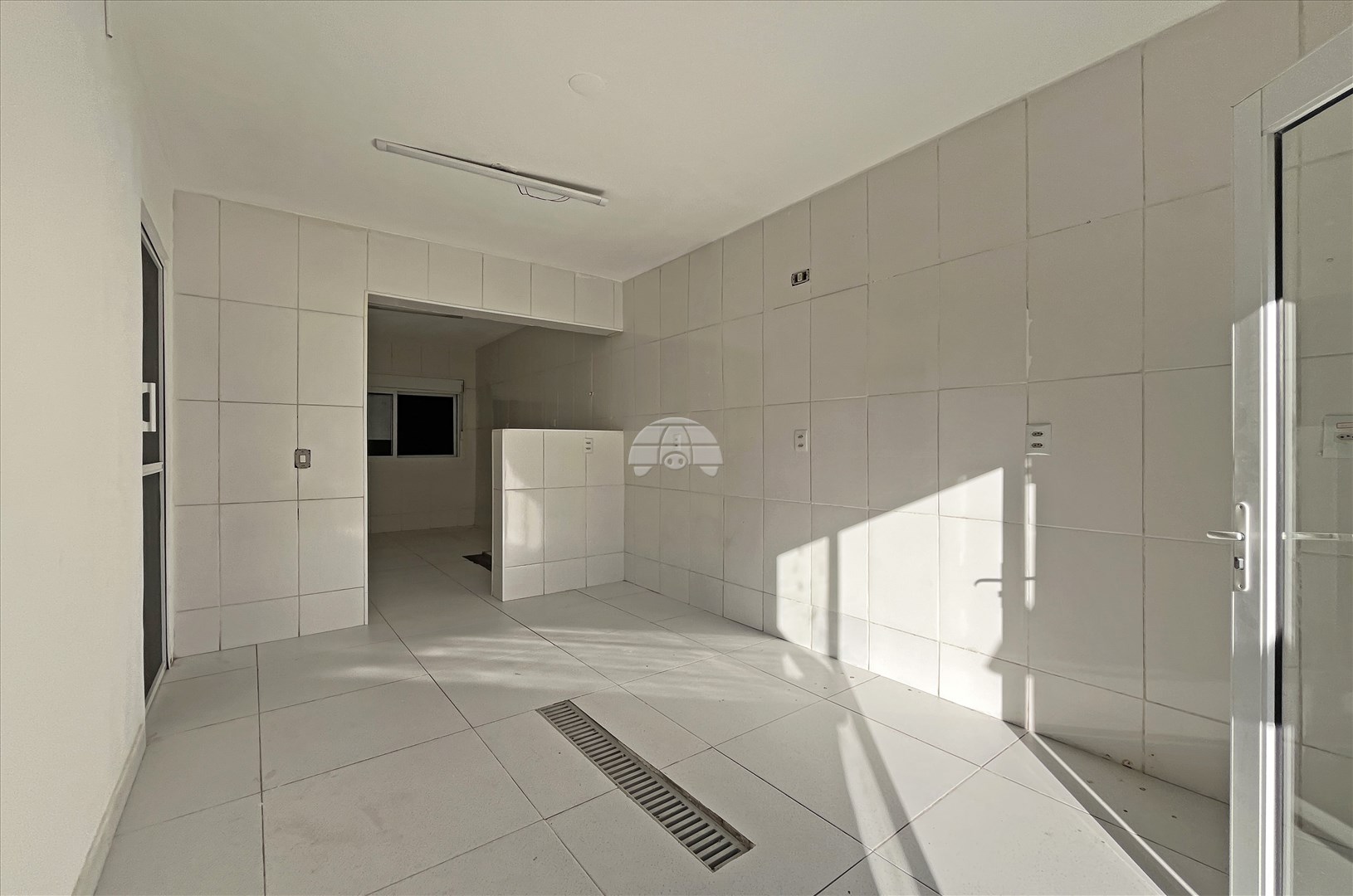 Sala/Conjunto Comercial para alugar em Santa Quitéria, Curitiba — Portal Chave Fácil